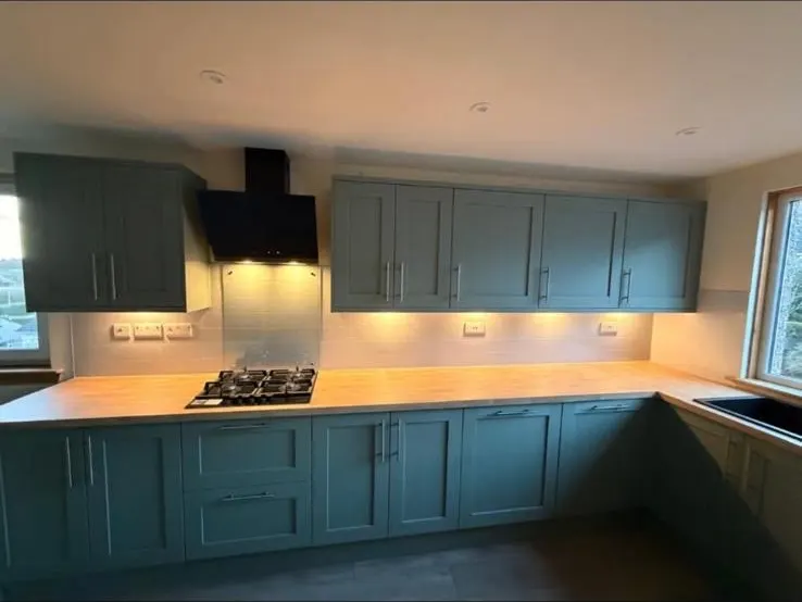 Kitchen lighting and extractor wiring